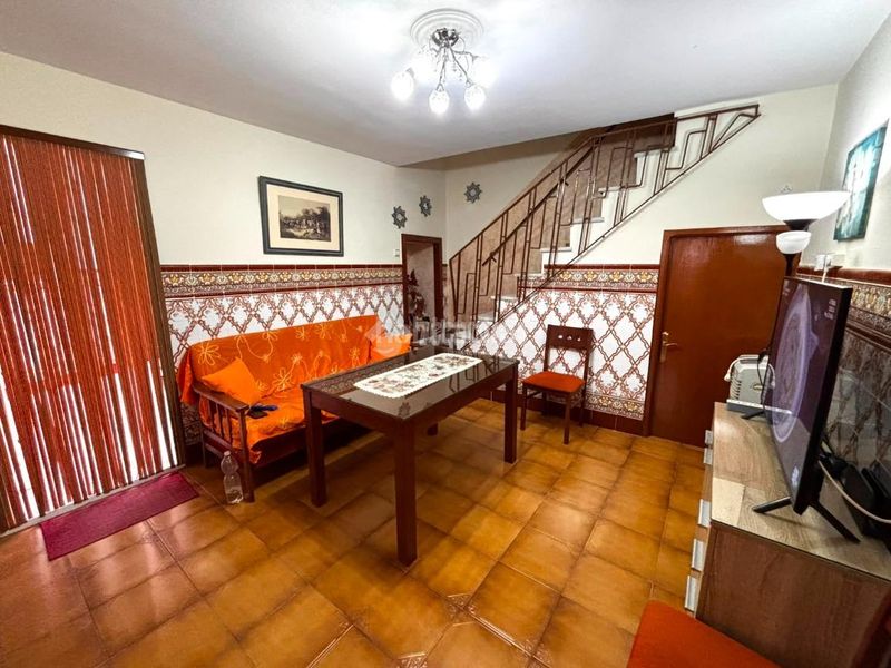 Foto dc0d6060-a06a-4b17-8d97-34ee85423582. Casa a Jódar