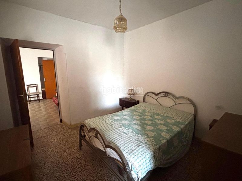 Foto 72ace0ed-416b-4b8c-a526-9bed967f88ec. Casa aparellada a Jódar