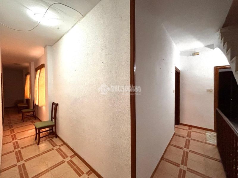 Foto 265e72b0-e6eb-4a5d-a1e1-a93735268777. Casa  en venta en Jódar