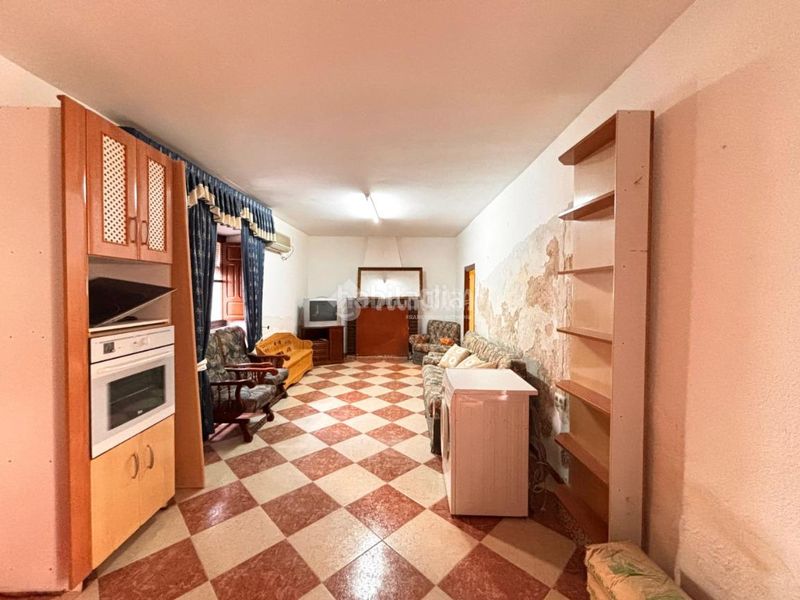 Foto 5feec6d8-2747-4e03-b1d7-5f44b33bb76f. Casa  en venta en Jódar