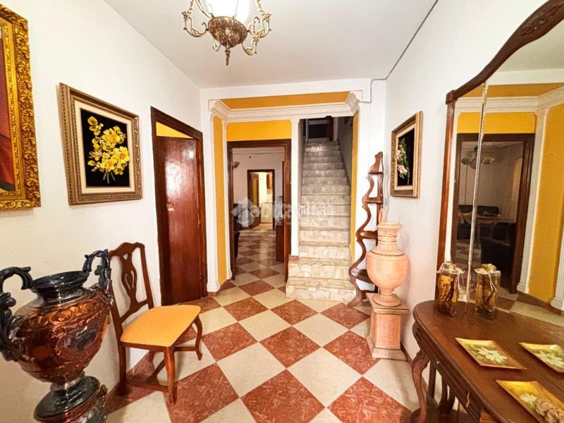 Foto 66289210-d21f-41fa-949b-672b7a6e67b8. Casa  en venta en Jódar