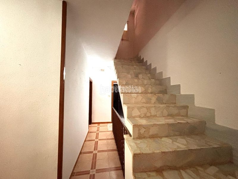 Foto 6a41803a-6d4a-43b9-ac44-74adea782862. Casa  en venta en Jódar