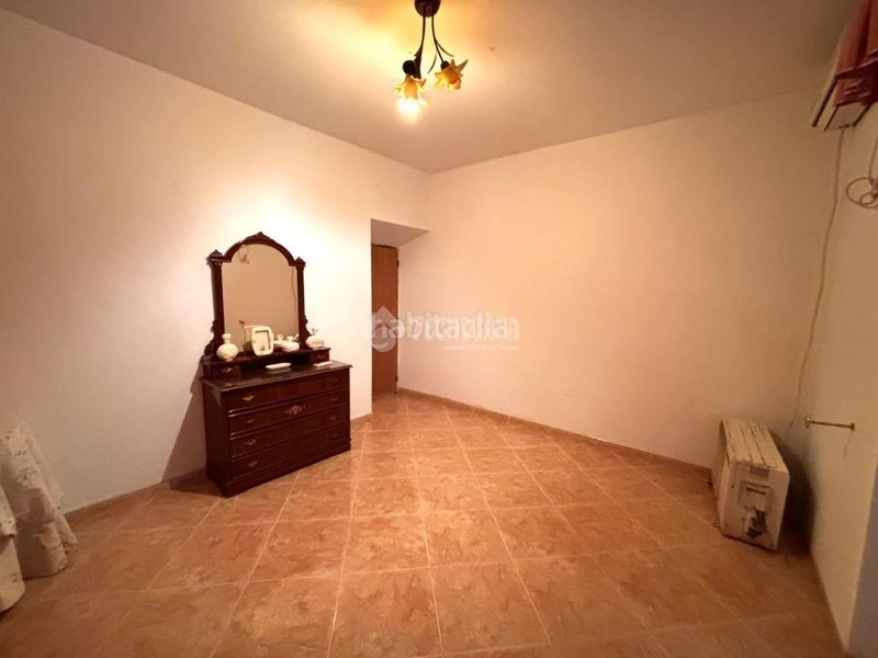 Foto c83e554d-1c29-4405-8686-922b636b38e9. Casa  en venta en Jódar