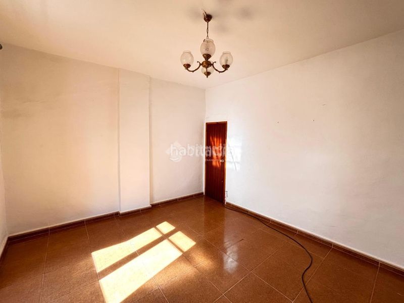 Foto 06a686b8-d0a4-40e4-b94e-40288f4f8862. Casa  en venta en Jódar