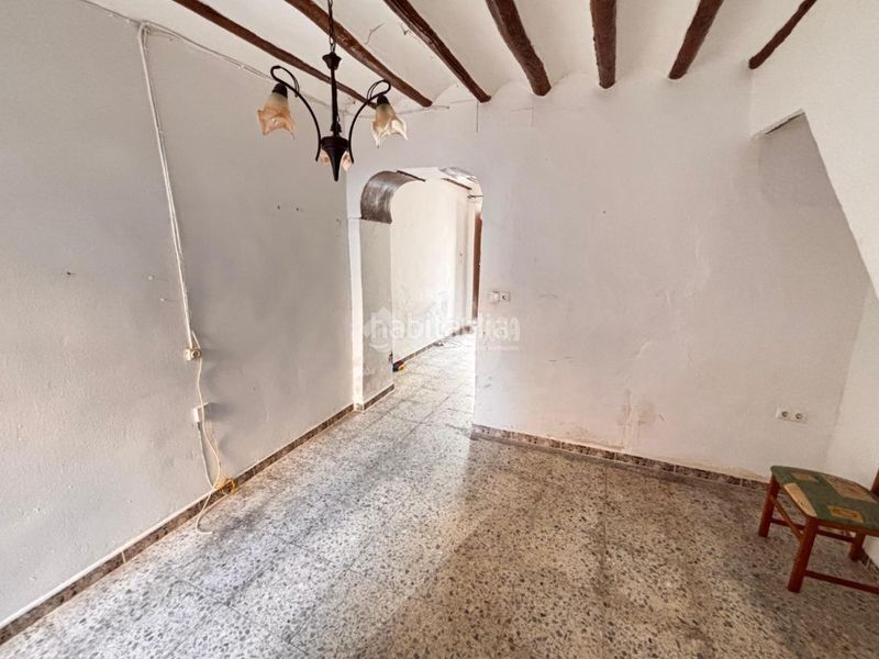 Foto 31def3cf-8119-4769-af6d-ee593b032a64. Casa  en venta en Jódar