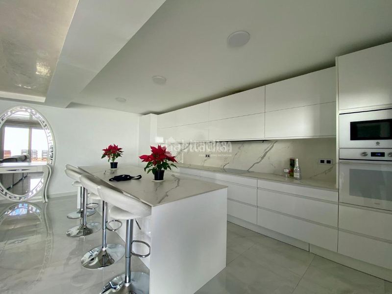 Foto d7e8ae19-6223-47a2-b22c-ce4e5d00bef2. Casa bifamiliare con riscaldamento in Úbeda