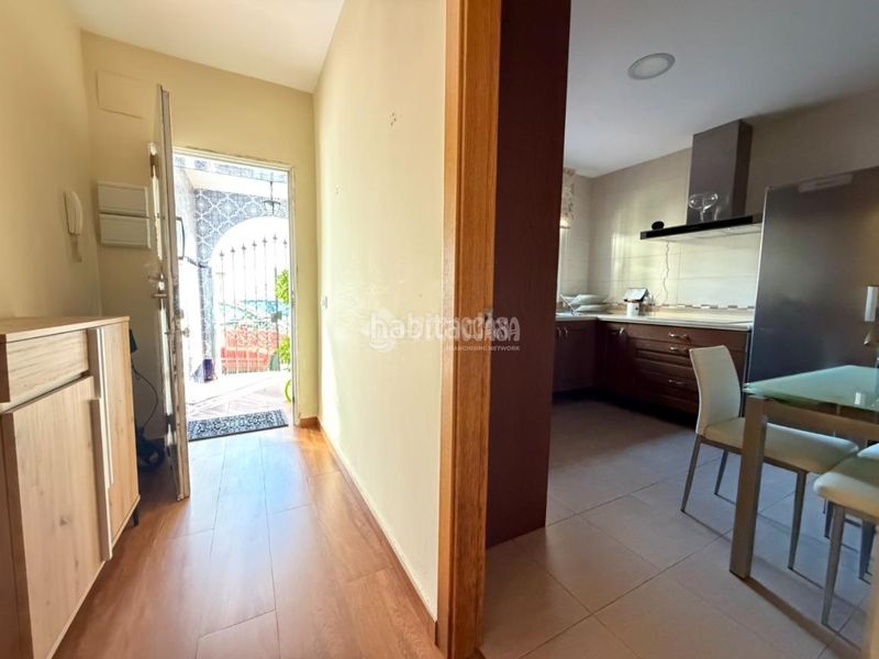 Foto 5a97a1ea-76e5-461e-a330-133efcf0a187. Casa aparellada a San Roque - Ronda Norte Badajoz