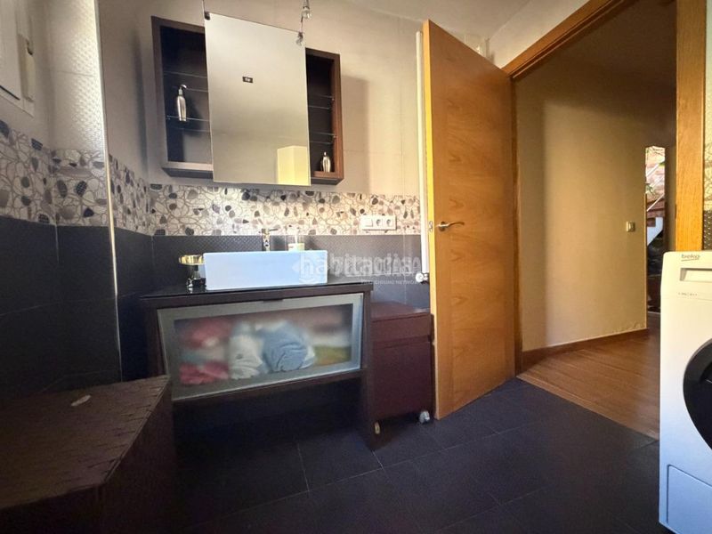 Foto ed912860-a5f1-498b-b913-c5433ff192b9. Casa aparellada a San Roque - Ronda Norte Badajoz