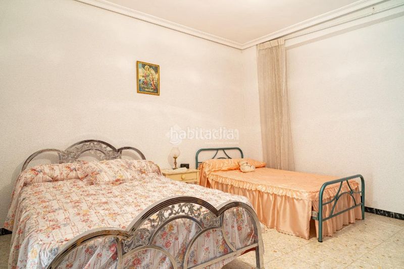 Foto 1767dd6a-b568-4b0f-9606-4480b2552798. Casa aparellada a Sabiote