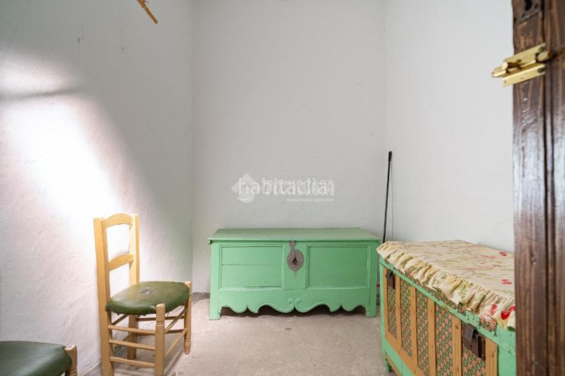 Foto 22df975b-7919-49a0-b54c-39d9b5f66971. Casa aparellada a Sabiote