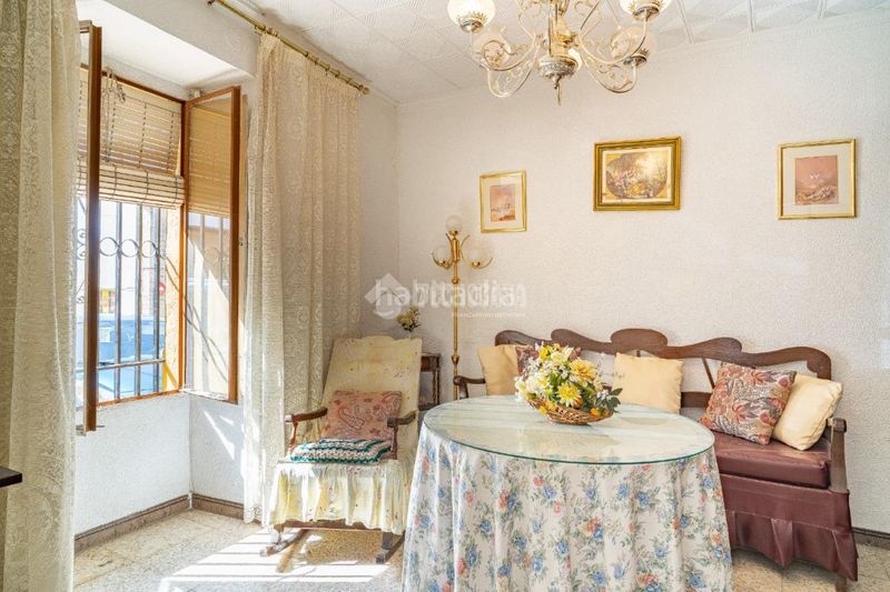 Foto 58eae1bd-5be0-4a8f-a3fe-efbc439774e3. Casa aparellada a Sabiote