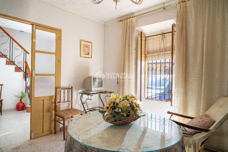 Foto 5c1f02c1-abf8-423b-8144-9d683f659c25. Casa aparellada a Sabiote