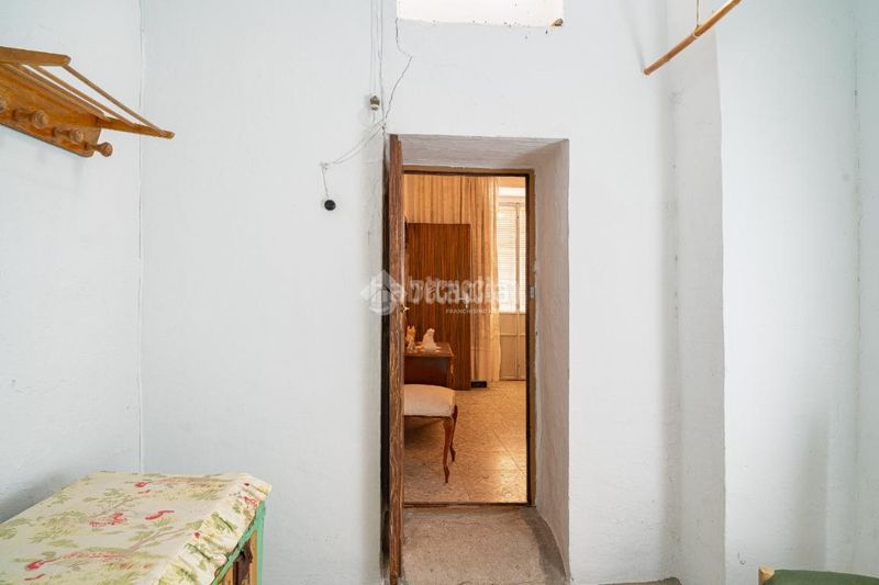 Foto 5fd336ef-47a8-4336-a85c-669f5b89569c. Casa aparellada a Sabiote