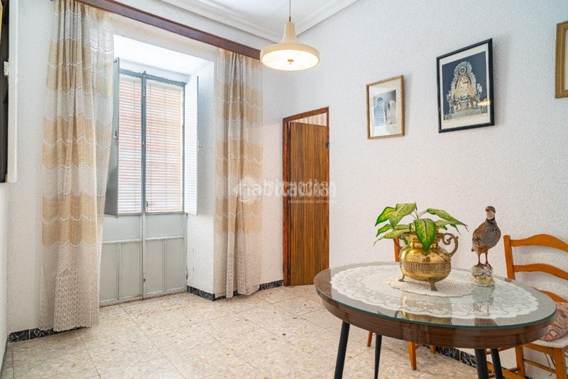 Foto 7a27d4d9-b765-48d6-8205-42388338e679. Casa aparellada a Sabiote