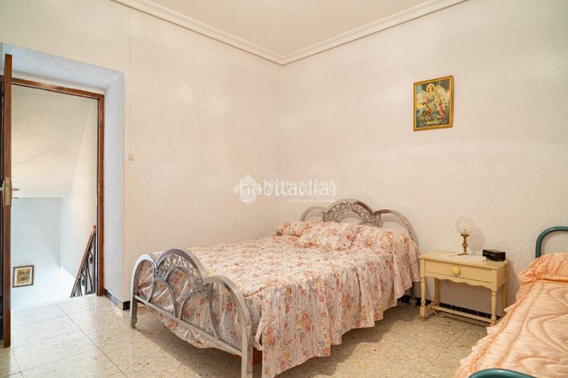 Foto 830a43fe-9171-4ef2-88c6-9f4dfdfd11e4. Casa aparellada a Sabiote