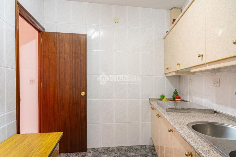 Foto b5bb0e50-ad6f-4ec0-a5ca-4b6932b4b79d. Casa aparellada a Sabiote
