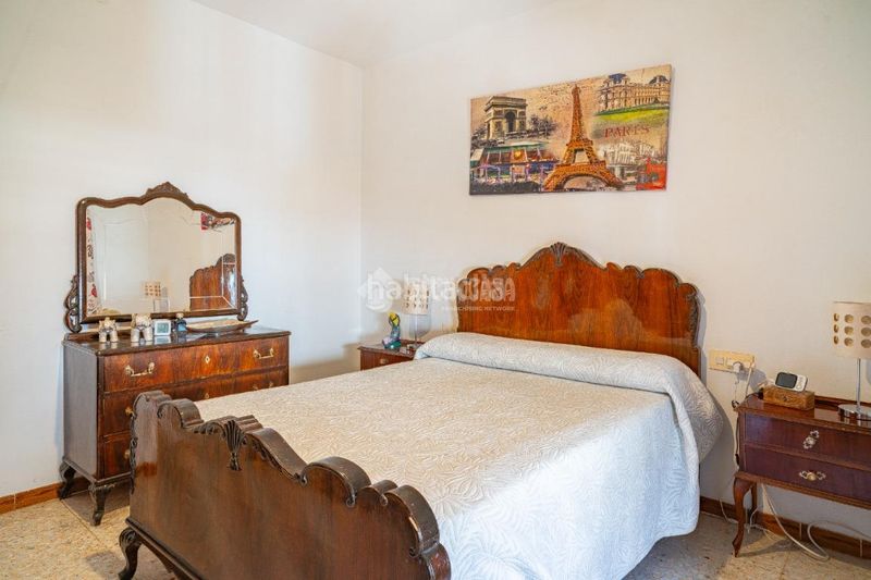 Foto 075330b7-3b68-4cd2-8646-b0c28badf851. Casa aparellada a Sabiote