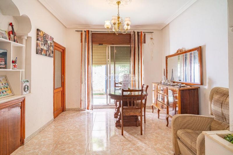 Foto 0a13a216-4c1e-43a6-be9b-6087f6544c7c. Casa aparellada a Sabiote