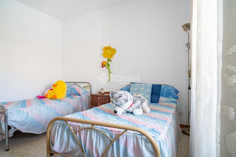 Foto b4374935-b40c-455a-a274-ede4912a6a9c. Casa aparellada a Sabiote