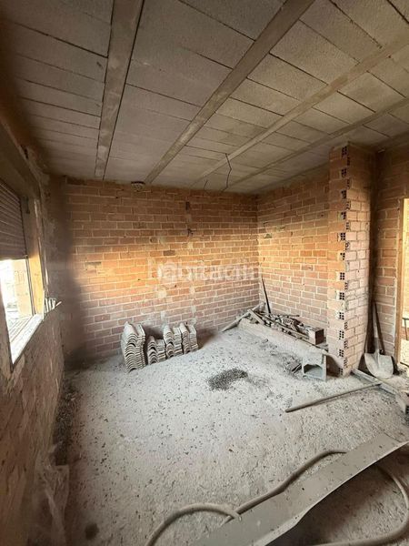 Foto a70028a1-64b1-4776-8894-be38b83278af. Maison dans Jódar