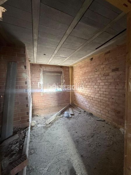 Foto e70f28b6-ccf9-4f91-9ce8-c614523a318b. Maison dans Jódar