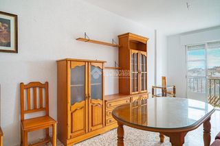 Pis  Calle carnicerito de úbeda. Piso en venta en úbeda