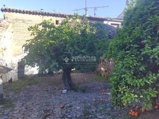 Casa aparellada en beda. Casa en venta en beda