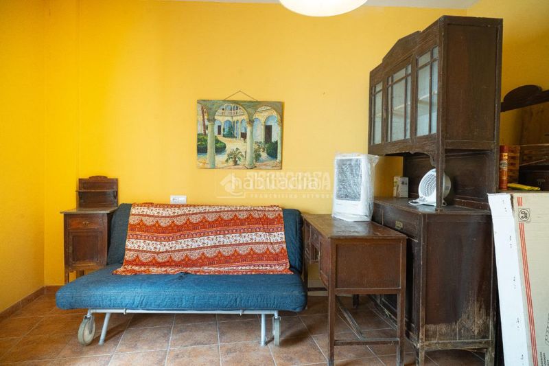 Foto 44db52e8-5271-47f2-a58b-3dfc67e0cc70. Casa aparellada amb calefacció a Úbeda