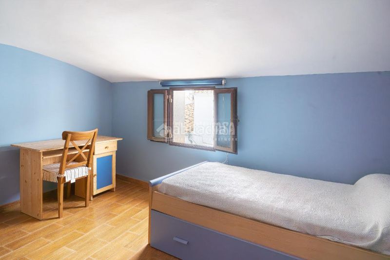 Foto 7a22e056-36e9-4b59-9035-32406b70df6c. Casa aparellada amb calefacció a Úbeda