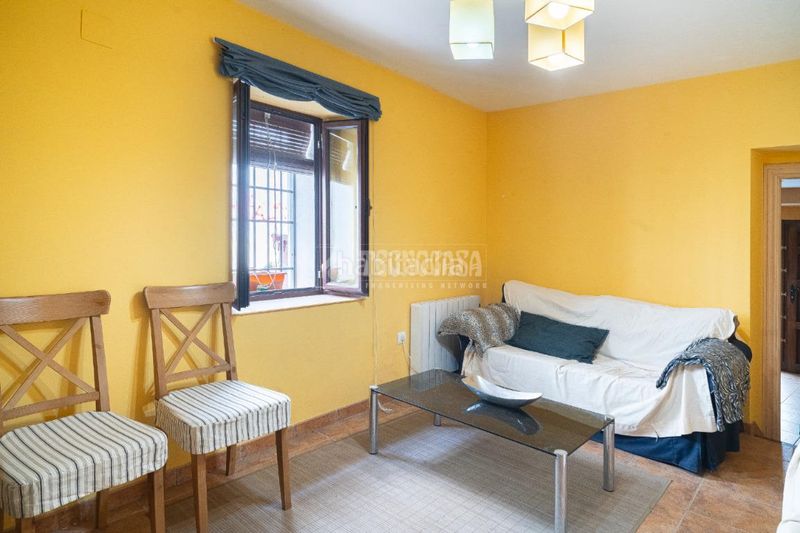 Foto e37d332b-2279-4ae7-99ff-a55f00c4609e. Casa aparellada amb calefacció a Úbeda