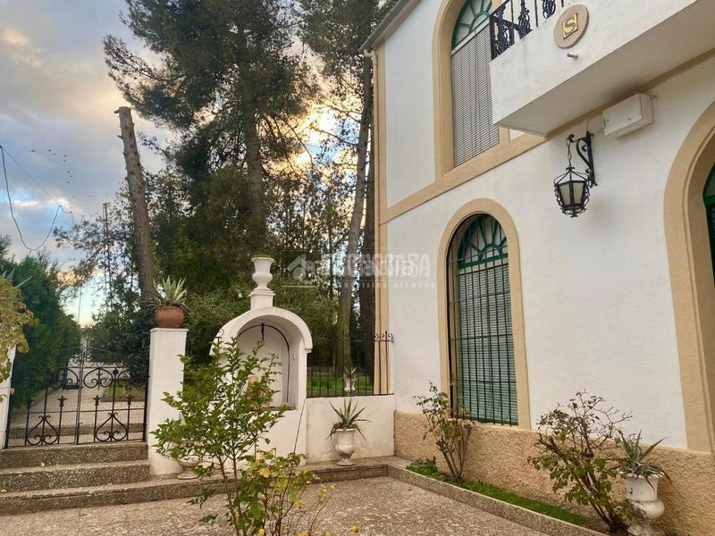 Foto 070ab852-3569-4452-8080-b600e10b535b. Casa aparellada amb calefacció aparcament a Úbeda