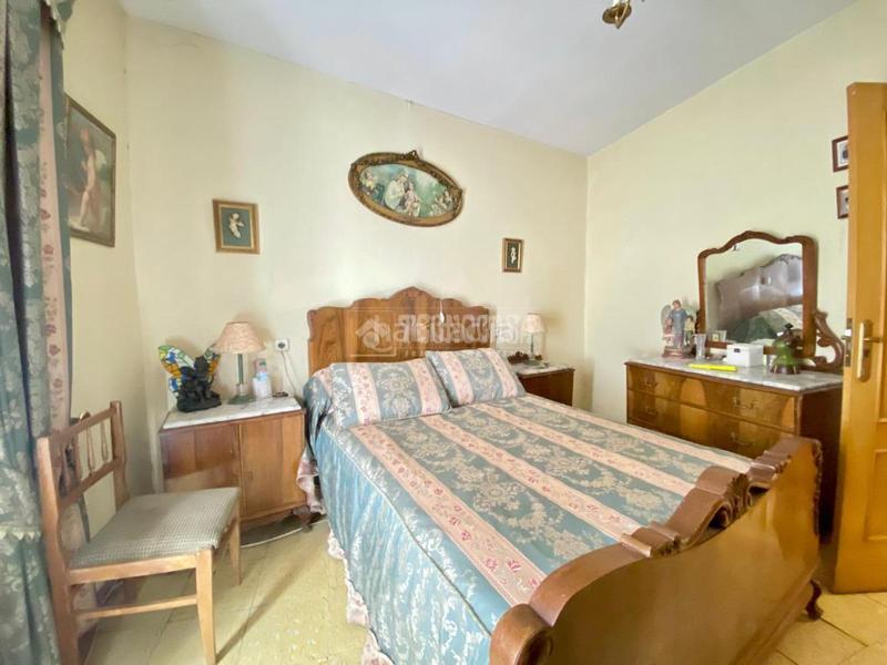 Foto 8c10032e-2901-4a2b-b296-fb60b4ca0823. Casa  en venta en Úbeda