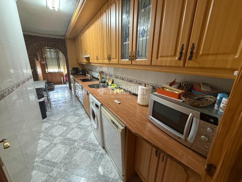 Foto 4987aee9-99a7-4551-8db3-c7e153f735ec. Piso  en venta en Orcasitas Madrid