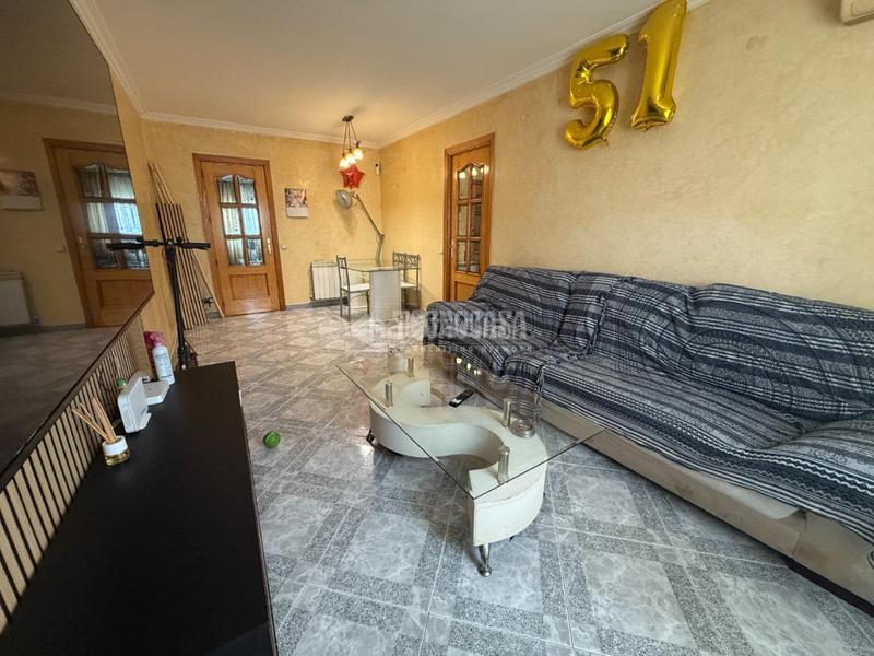 Foto 7b73bbd3-eb6e-4b8a-bb11-1df91ea8ed4b. Piso  en venta en Orcasitas Madrid
