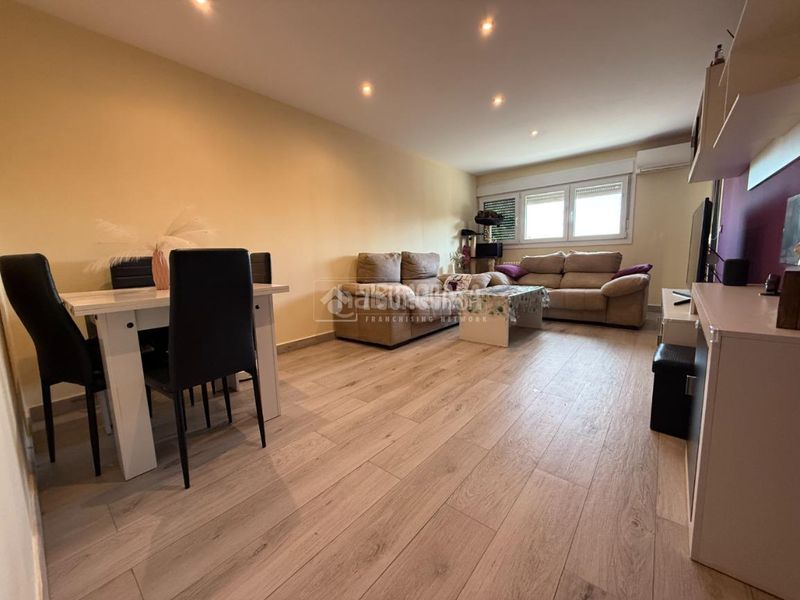 Foto 61752d6f-6fba-4e27-975f-741881c5aaa5. Pis amb calefacció a Orcasitas Madrid