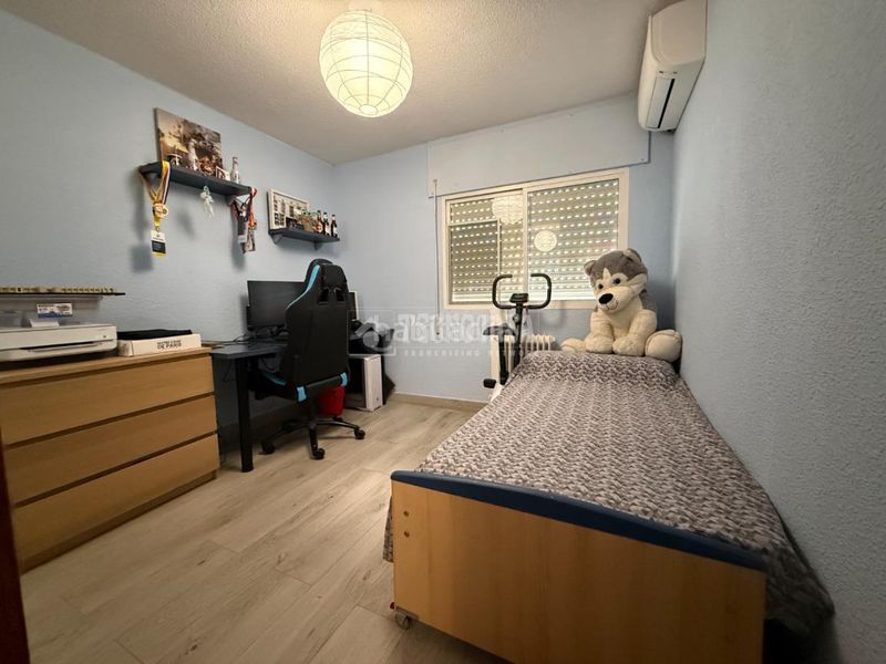 Foto a8b880c1-e3fa-4c7d-815d-a37effe55ba8. Pis amb calefacció a Orcasitas Madrid