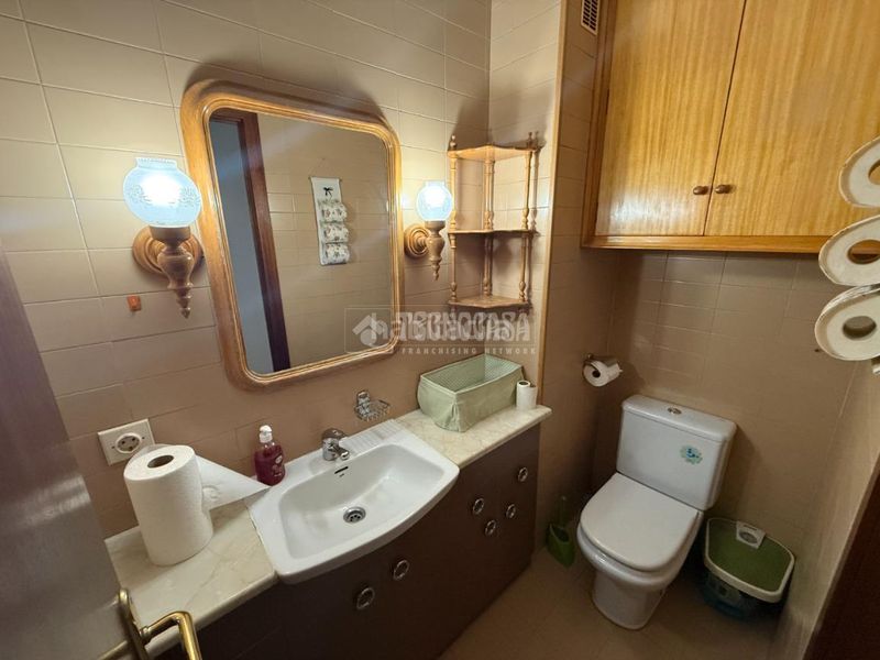 Foto b762fc2b-d3da-41b1-a3c3-c5019cf3f0ba. Piso  en venta en Orcasitas Madrid