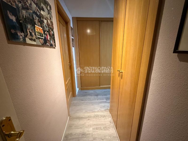 Foto 124e904e-0bbe-4123-99a1-95d3c3523625. Pis amb calefacció piscina a Orcasitas Madrid