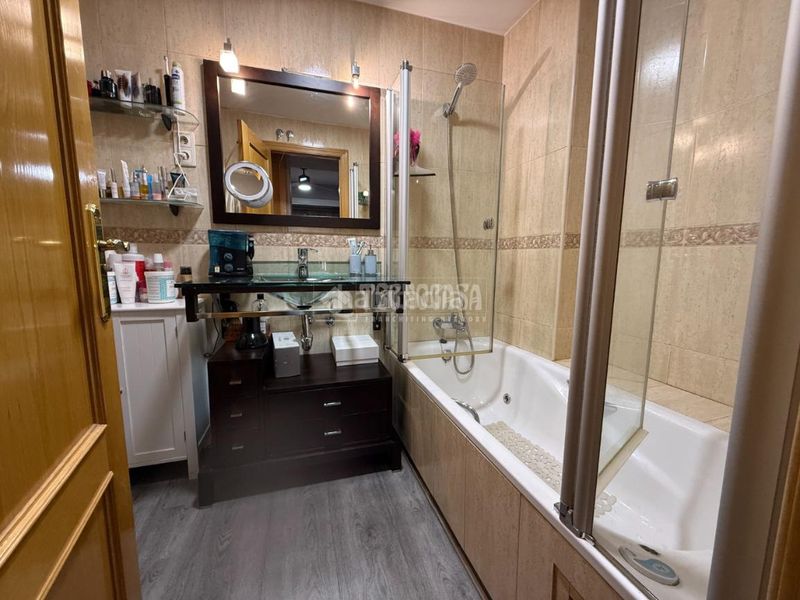 Foto 209c0191-3917-4f14-8df0-f7944466da61. Pis amb calefacció piscina a Orcasitas Madrid