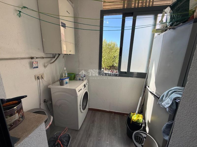 Foto b171e2a8-177d-4add-80a4-7f3b3540ee74. Pis amb calefacció piscina a Orcasitas Madrid