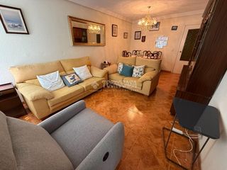 Appartement à Orcasitas. Piso en venta en madrid