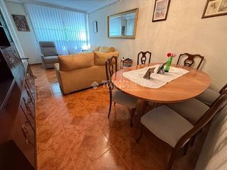 Appartement à Orcasitas. Piso en venta en madrid