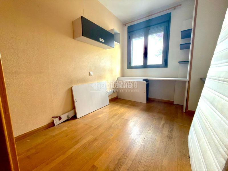 Foto 5ae01df8-58b7-473b-8bf0-2fff4be090e8. Piso  en venta en Orcasitas Madrid