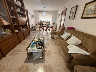 Appartement à Orcasur-12 de Octubre. Piso en venta en madrid