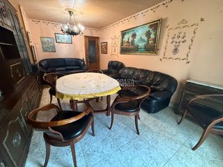 Pis a Orcasitas. Piso en venta en madrid