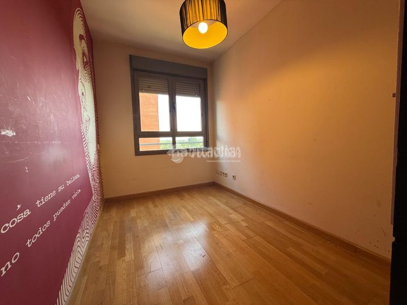 Foto c543f8c3-5686-4427-a1ff-4d879755c0c9. Pis amb calefacció piscina a Orcasitas Madrid