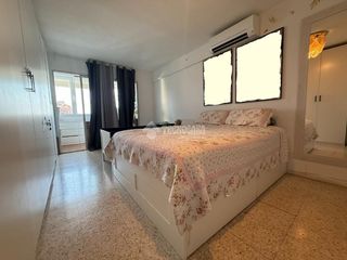 Flat in Orcasitas. Piso en venta en madrid