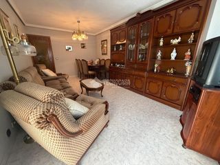 Pis a Orcasitas. Piso en venta en madrid
