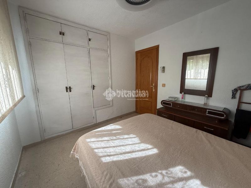 Foto 2e47379a-c189-4ce1-933c-ee716cc3f8bc. Towny house with heating in Orcasitas Madrid