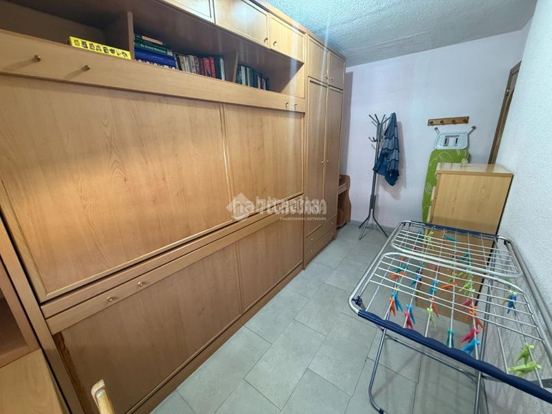 Foto 67ff2c56-6a3b-48f3-a94f-e0ff30c8d3ec. Towny house with heating in Orcasitas Madrid